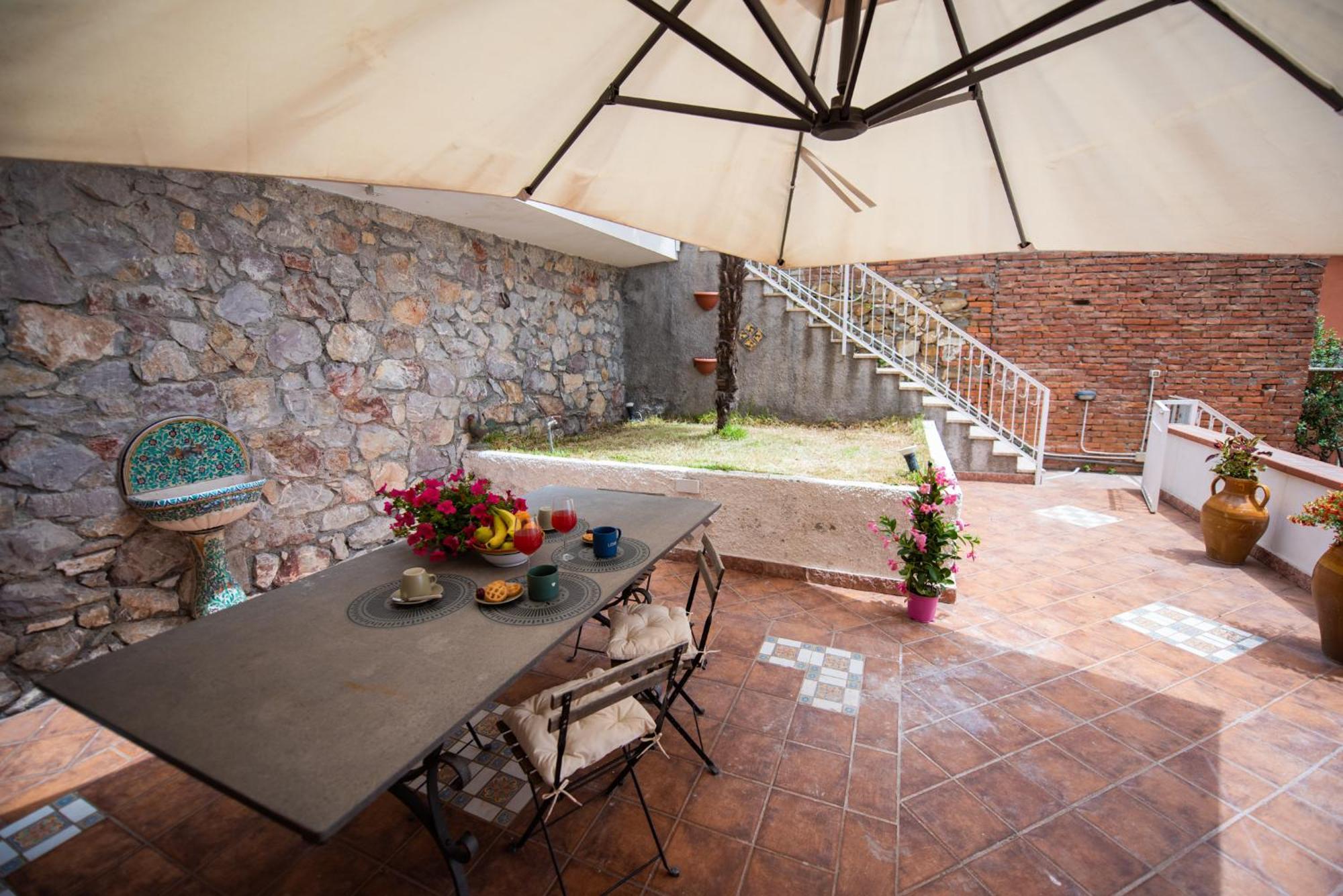 Villa Clara Suites Taormina Kültér fotó
